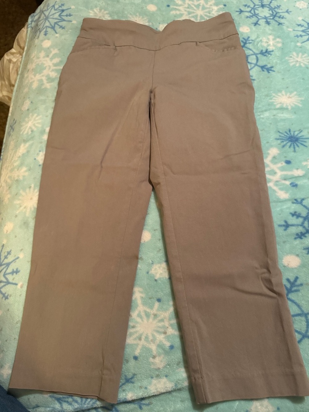 Chico's Taupe Capris